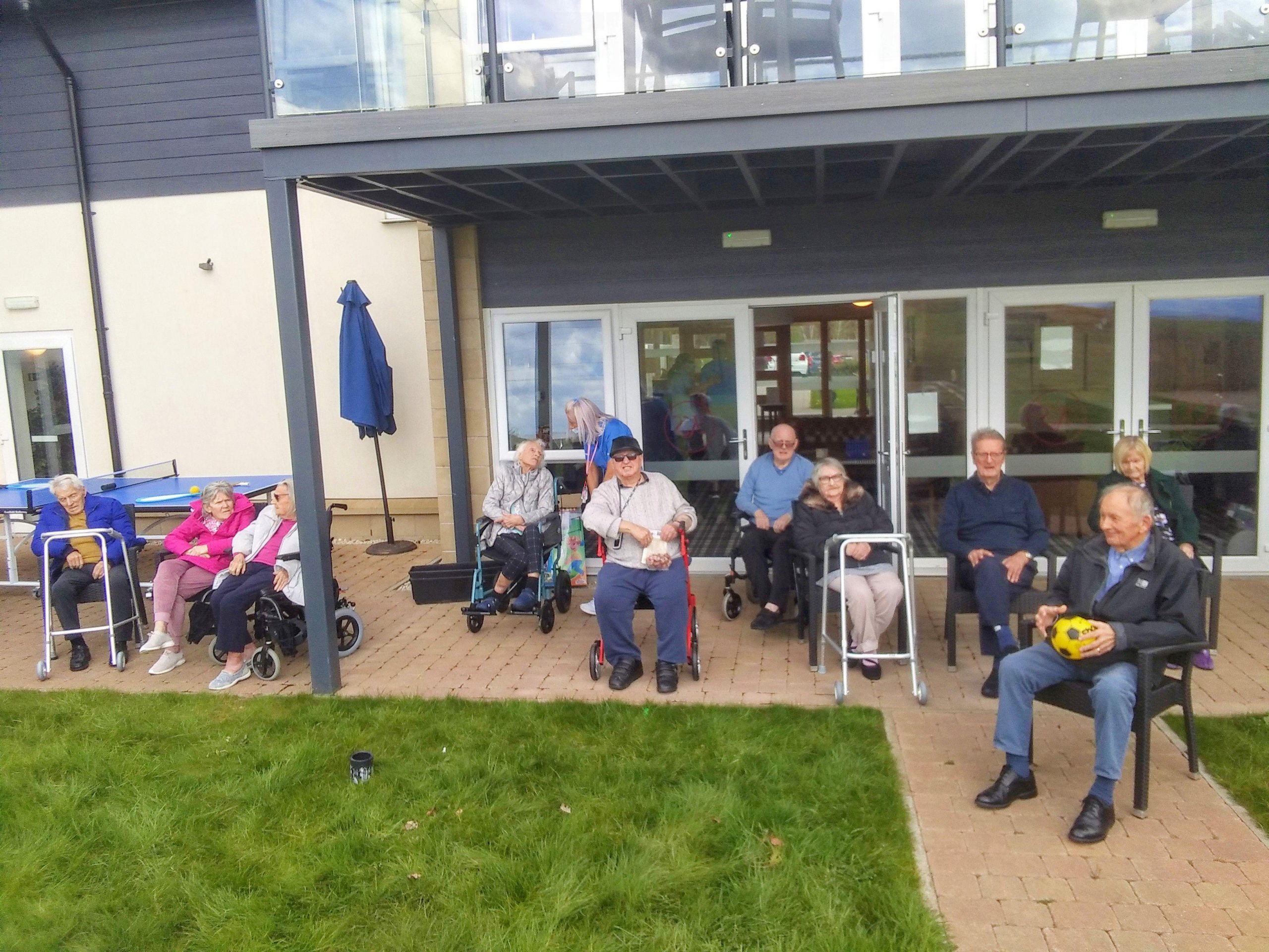 residents in the garden