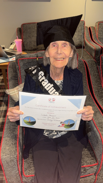 Resident holding french language certificate