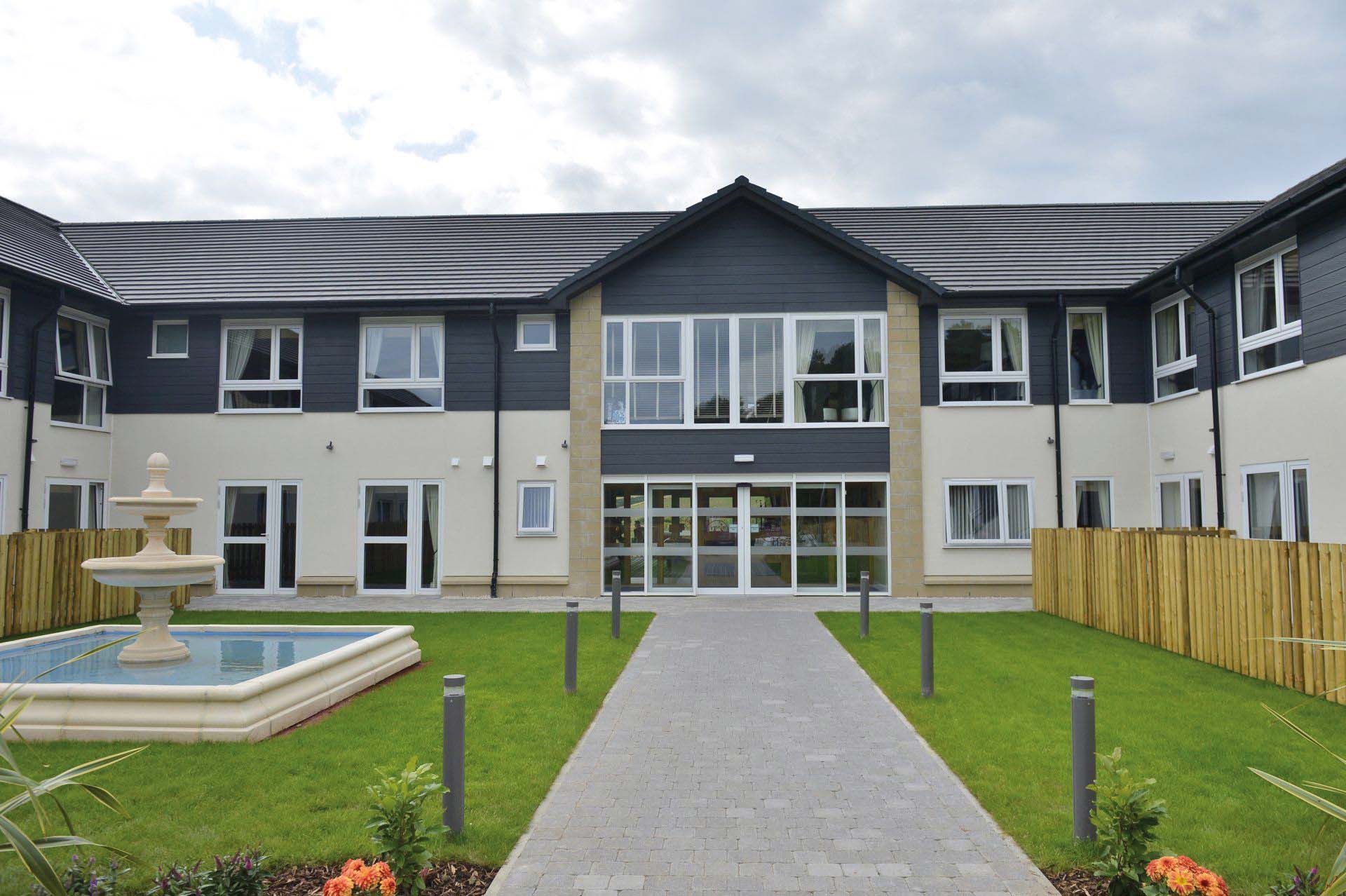 kingacre care home front entrance